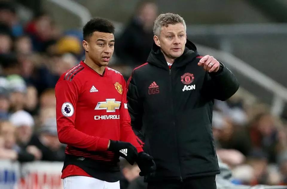 而切尔西则 而切尔西则